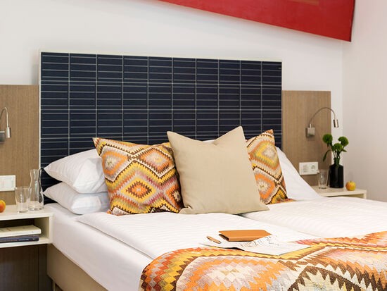 Familienzimmer im Erdgeschoß mit separatem Schlafzimmer