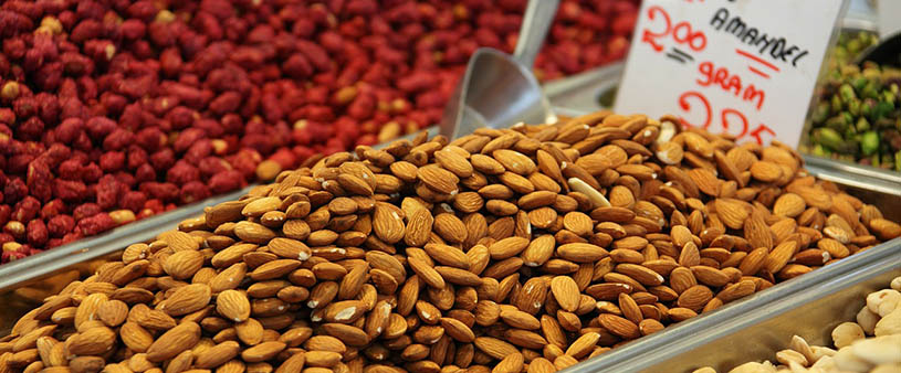 Brunnenmarkt in Vienna close to the central hotel in Vienna