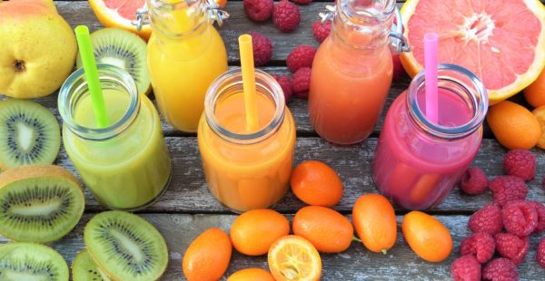 smoothies-2253423_1920